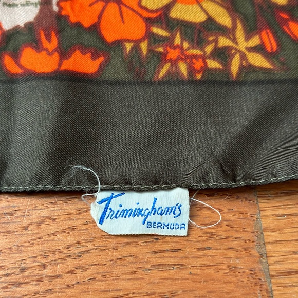 Trimingham's Bermuda X  Liberty of London Women’s Floral Vintage Scarf - Picture 4 of 4
